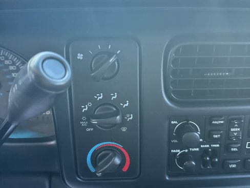 Used 1999 Dodge Dakota Sport image 22