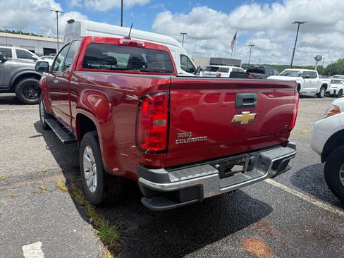 Used 2015 Chevrolet Colorado LT w/ Luxury Package RWD image 5