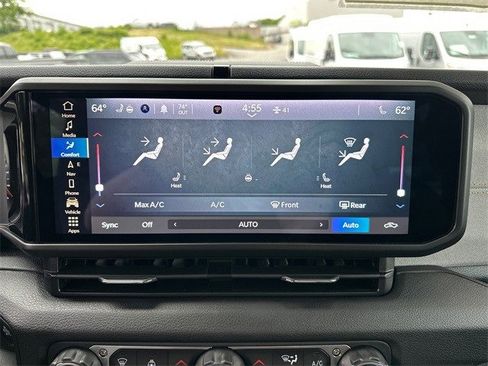 New 2025 Jeep Gladiator Sport image 24