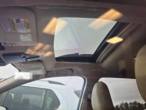 Used 2024 Subaru Outback Limited image 17