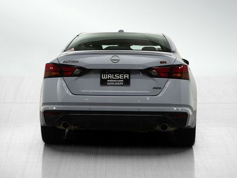 Used 2025 Nissan Altima 2.5 SR image 4