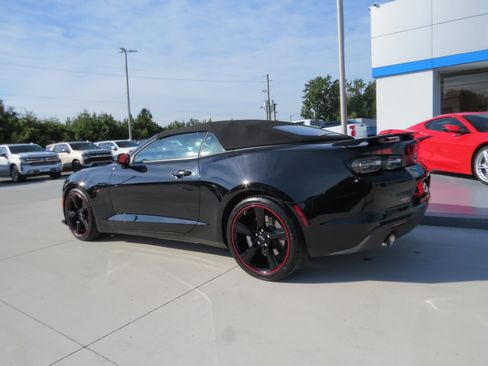 Used 2021 Chevrolet Camaro SS w/ Redline Edition RWD image 3