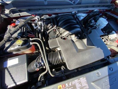 Used 2018 Chevrolet Silverado 1500 LT w/ All Star Edition image 27