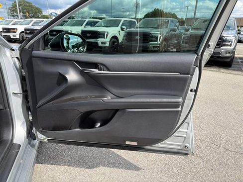 Used 2021 Toyota Camry XSE w/ Navigation Package FWD image 23