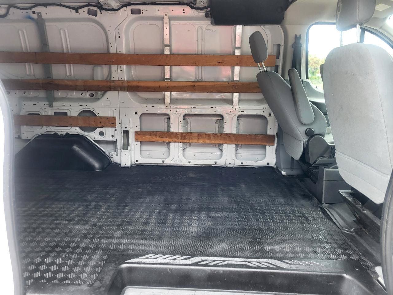 Used 2016 Ford Transit 250 130 Low Roof w/ Exterior Upgrade Package RWD image 13