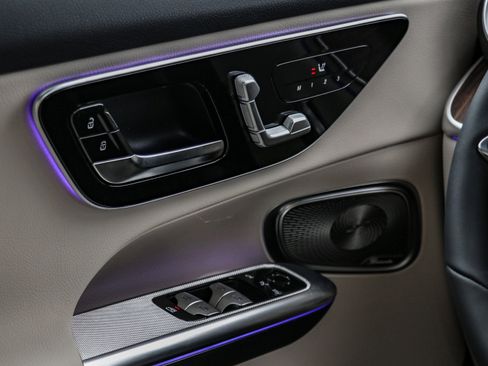 New 2026 Mercedes-Benz GLC 300 4MATIC image 12