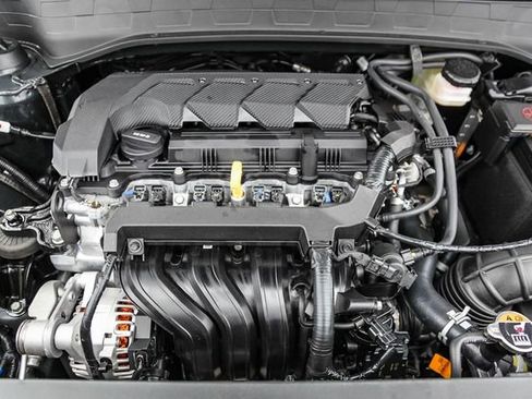 New 2025 Hyundai Venue SEL image 14