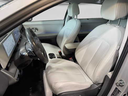 Used 2023 Hyundai Ioniq 5 Limited AWD/4WD image 17