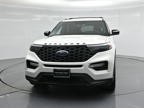 Certified 2023 Ford Explorer ST-Line w/ Class IV Trailer Tow Package AWD/4WD image 56