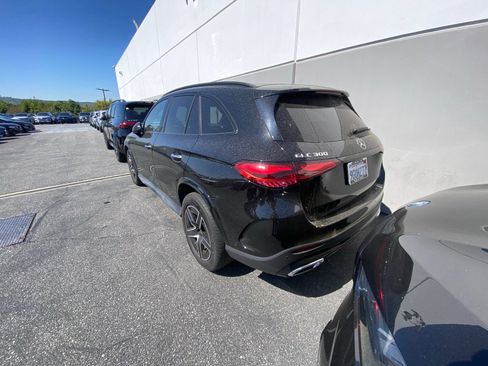Used 2023 Mercedes-Benz GLC 300 image 4
