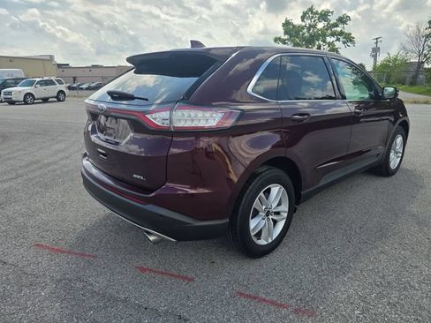 Used 2018 Ford Edge SEL w/ Equipment Group 201A FWD image 3