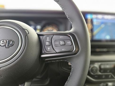 New 2026 Jeep Gladiator Sport AWD/4WD image 24