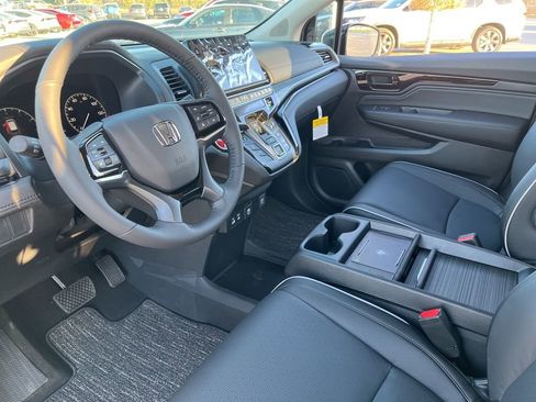 New 2026 Honda Odyssey Elite image 11