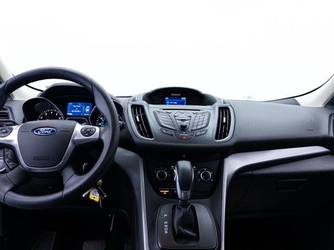 Used 2015 Ford Escape SE FWD image 5