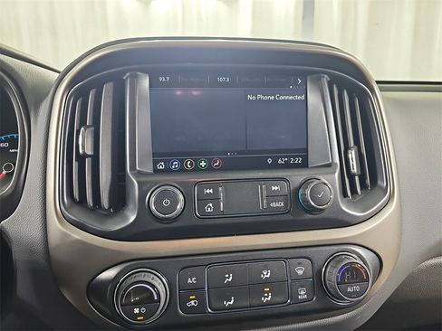 Used 2022 Chevrolet Colorado Z71 image 29