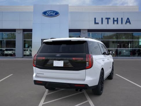 New 2026 Ford Expedition Platinum w/ Stealth Performance Package AWD/4WD image 8