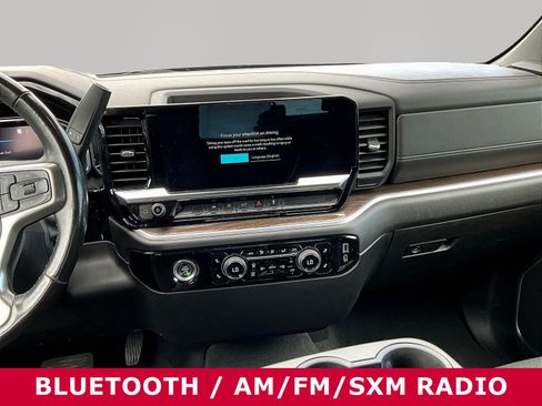 Used 2022 Chevrolet Silverado 1500 LT AWD/4WD image 10