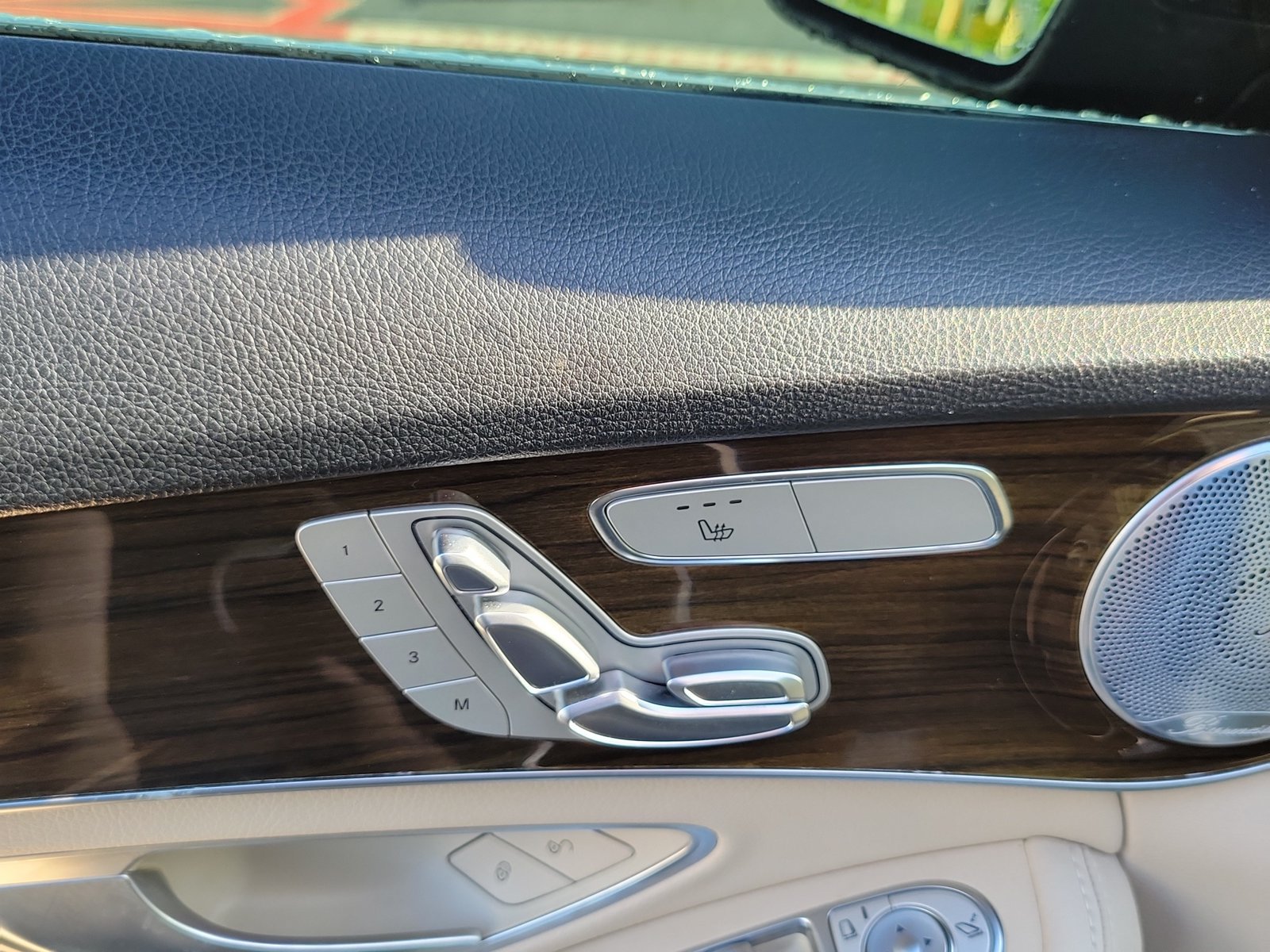 Used 2021 Mercedes-Benz C 300 Sedan image 18