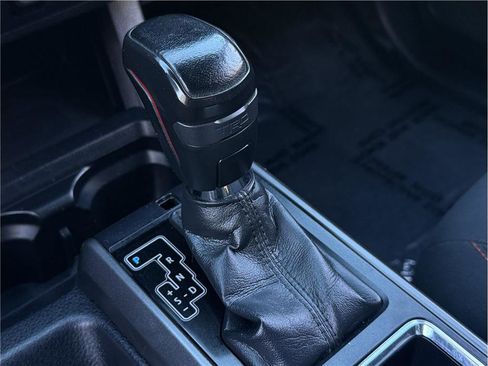 Used 2017 Toyota Tacoma TRD Off-Road w/ Tow Package (A/T) image 35