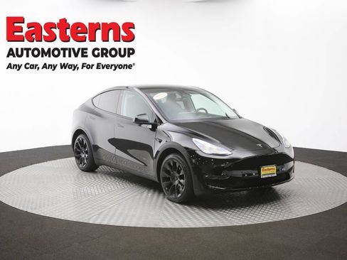Used 2023 Tesla Model Y Long Range AWD/4WD image 44