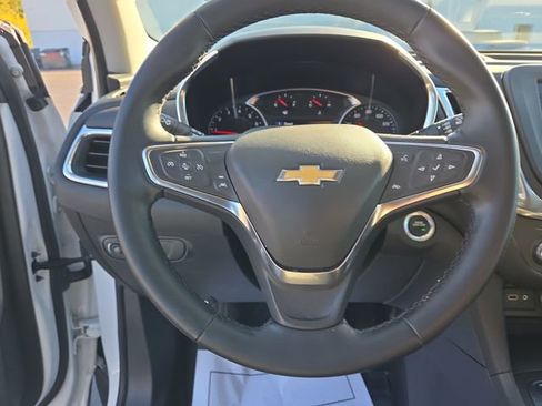 Used 2024 Chevrolet Equinox LT image 17