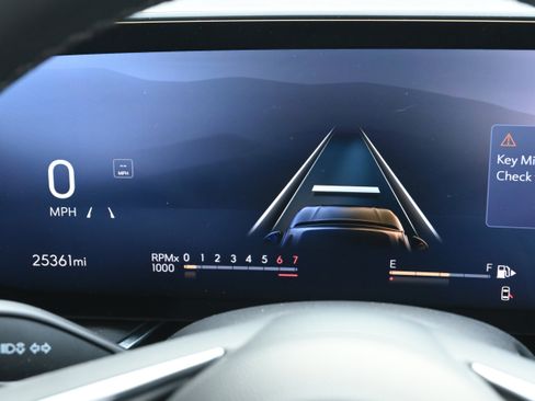 Used 2025 Buick Envision Preferred image 19