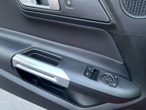 Used 2021 Ford Mustang GT w/ Equipment Group 301A image 88