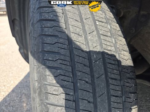 Used 2023 Toyota RAV4 XLE image 14