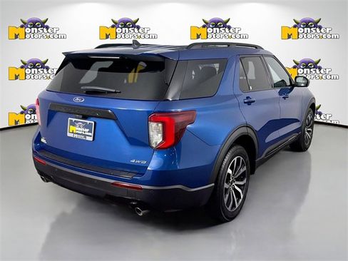 Used 2023 Ford Explorer ST-Line image 5