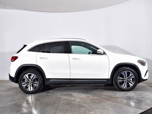 Used 2026 Mercedes-Benz GLA 250 4MATIC image 6