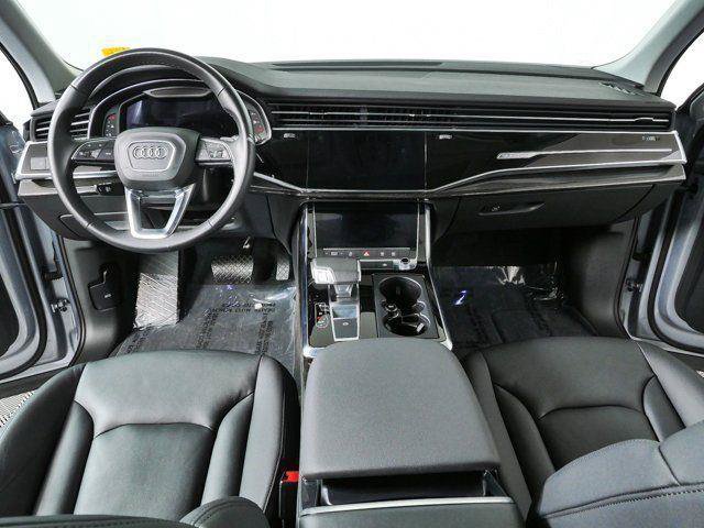 Used 2022 Audi Q7 3.0T Premium w/ Convenience Package AWD/4WD image 19