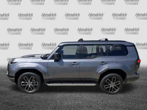 Used 2025 Lexus GX 550 w/ Accessory Package (2T) AWD/4WD image 6