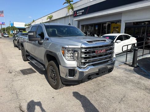 Used 2023 GMC Sierra 2500 SLE AWD/4WD image 3
