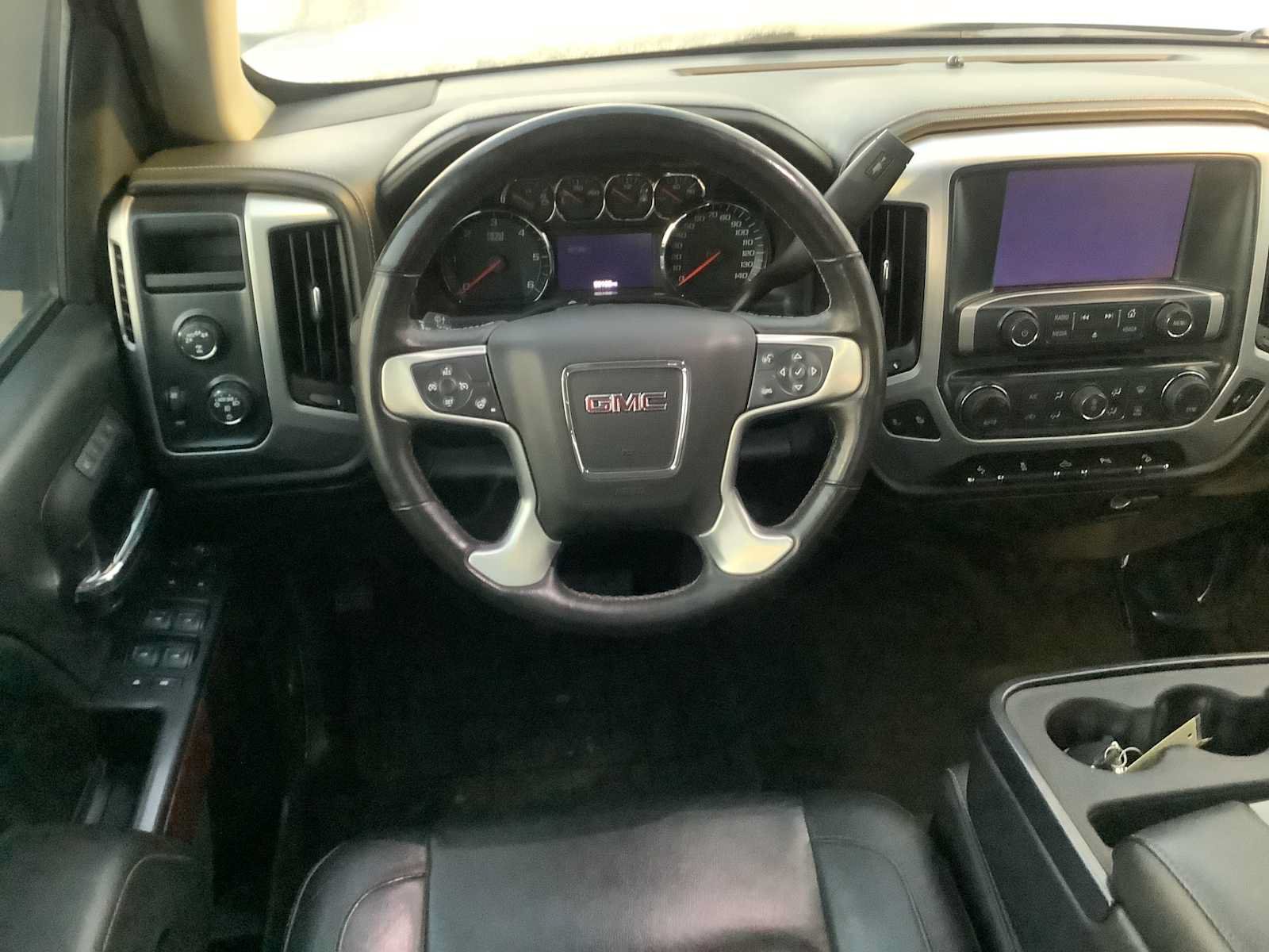 Used 2017 GMC Sierra 1500 SLT w/ SLT Premium Package AWD/4WD image 10
