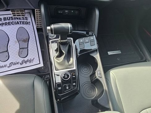 Used 2023 Kia Sportage X-Pro image 12