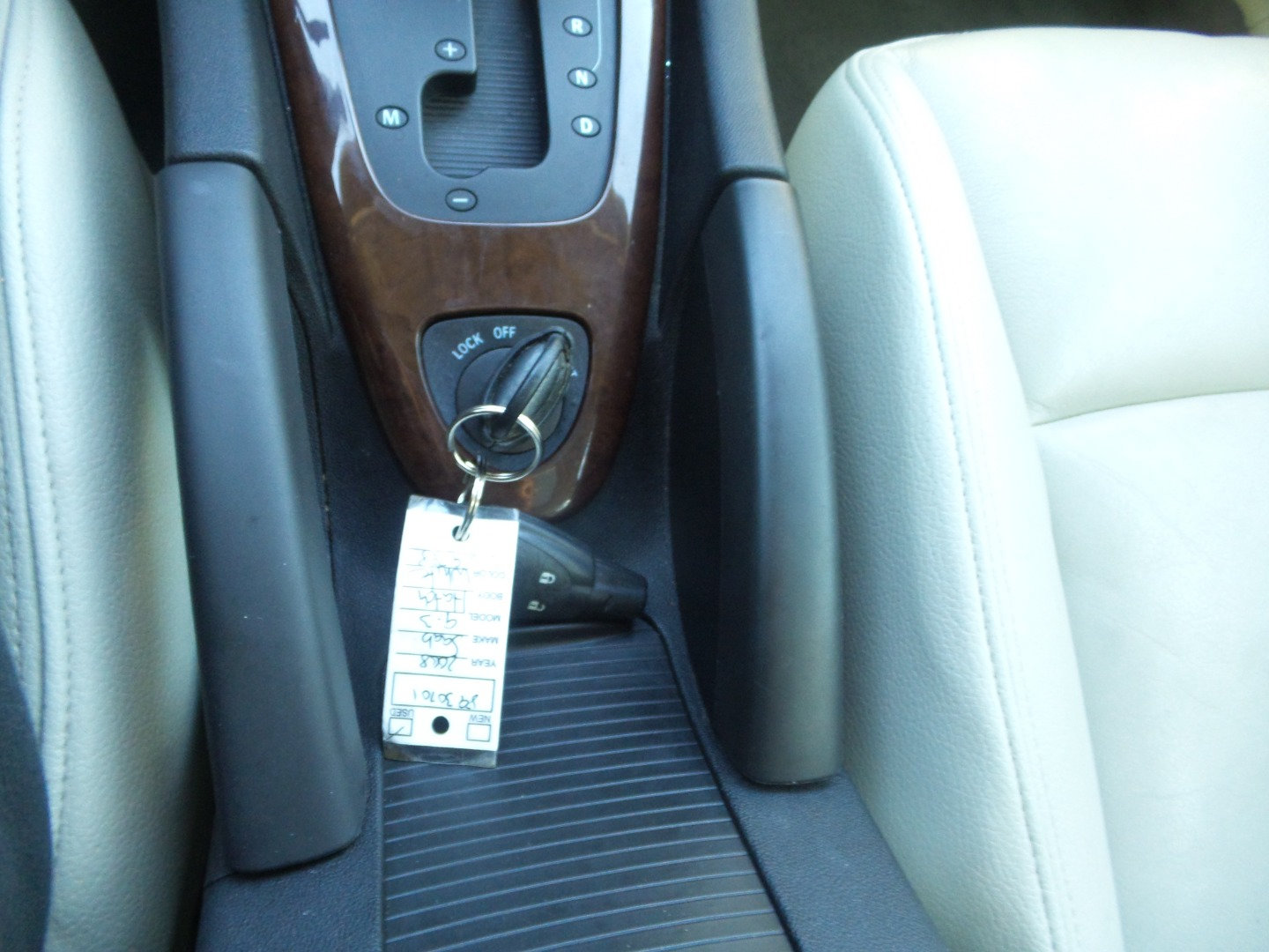 Used 2008 Saab 9-3 2.0T w/ Moonroof Package FWD image 13