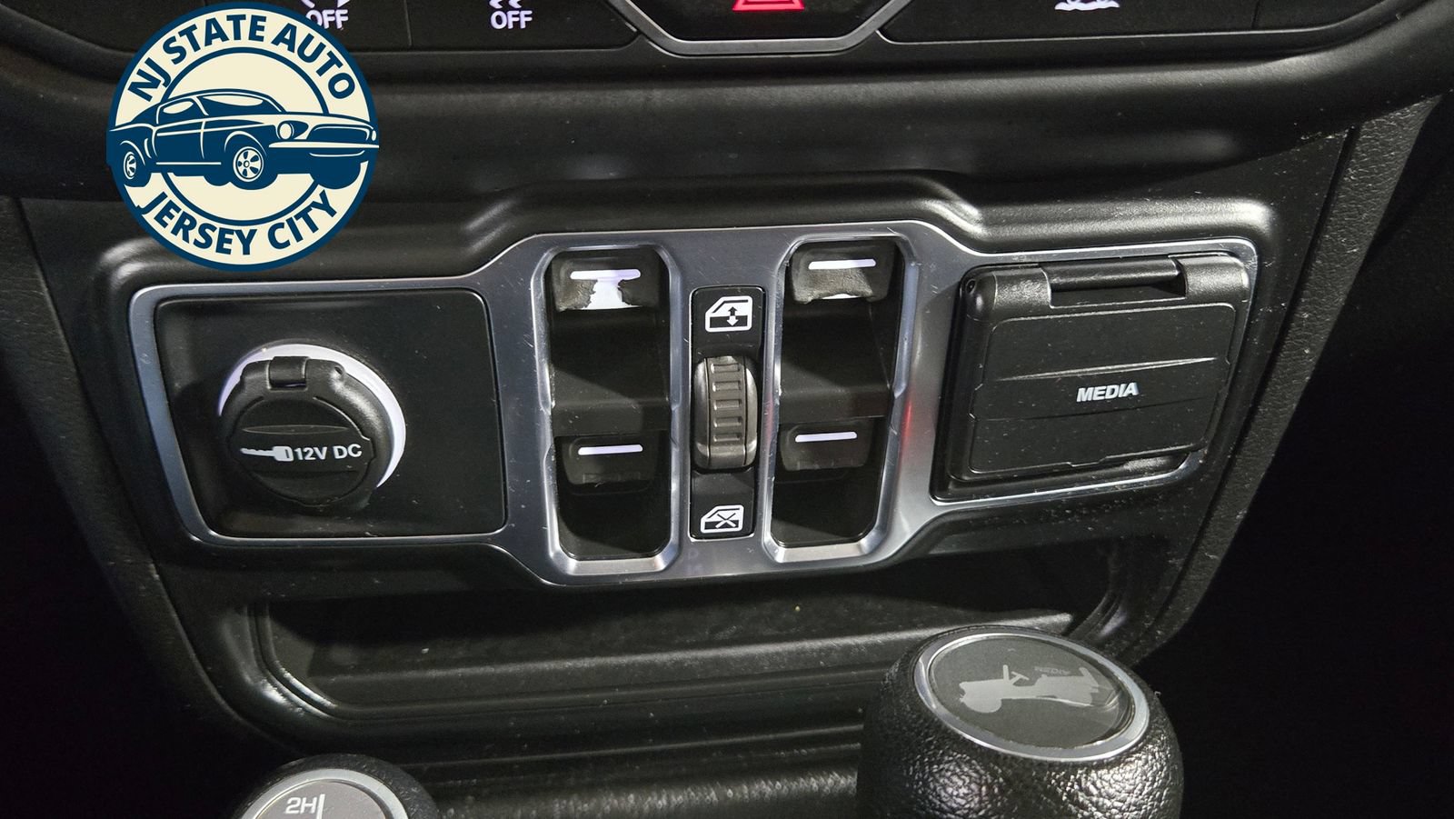 Used 2021 Jeep Wrangler Unlimited Sport AWD/4WD image 16