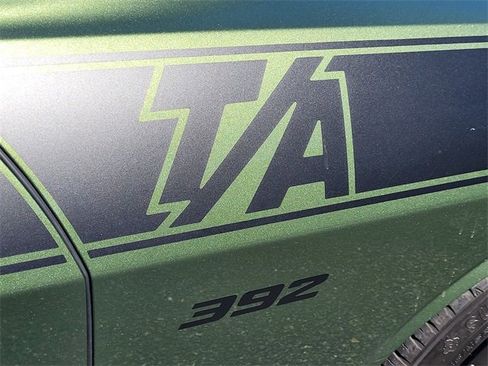 Used 2022 Dodge Challenger R/T Scat Pack w/ T/A Package image 8