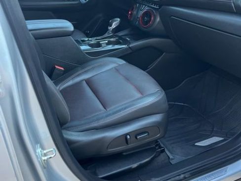 Used 2020 Chevrolet Blazer RS image 13