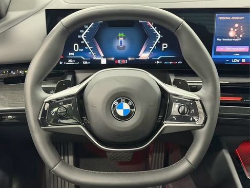 Used 2026 BMW 530i RWD image 32
