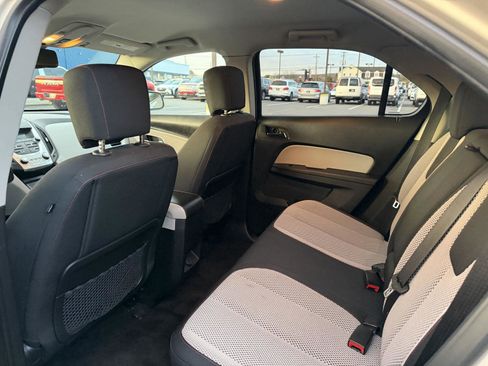 Used 2011 Chevrolet Equinox LT w/ Driver Convenience Package image 28