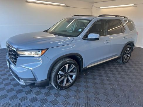 Used 2024 Honda Pilot Touring image 22