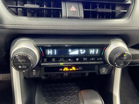 Used 2024 Toyota RAV4 XLE image 17