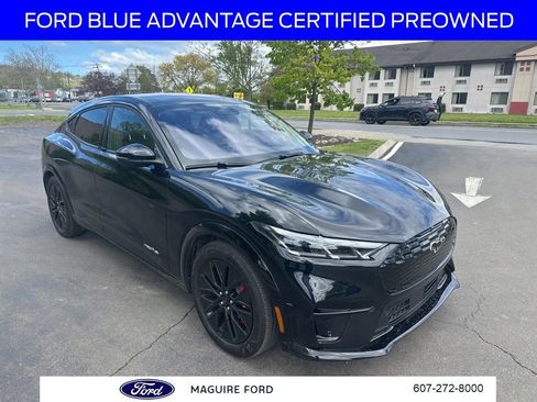 Used 2025 Ford Mustang Mach-E Premium w/ Sport Appearance Package AWD/4WD image 1