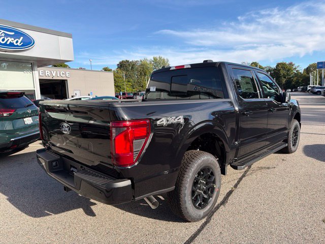 New 2026 Ford F150 XLT w/ Equipment Group 302A MID AWD/4WD image 3