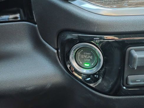 New 2026 GMC Sierra 1500 Elevation image 30