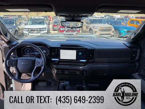 Used 2025 Chevrolet Silverado 1500 ZR2 w/ Technology Package AWD/4WD image 36