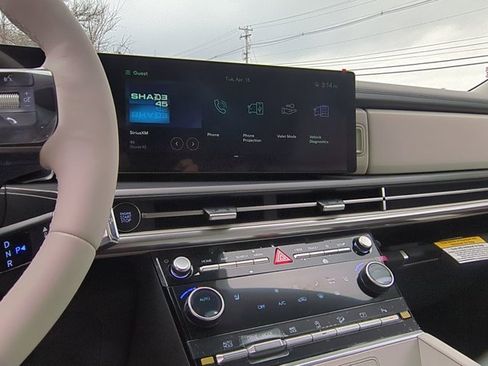 New 2025 Hyundai Santa Fe SEL image 14