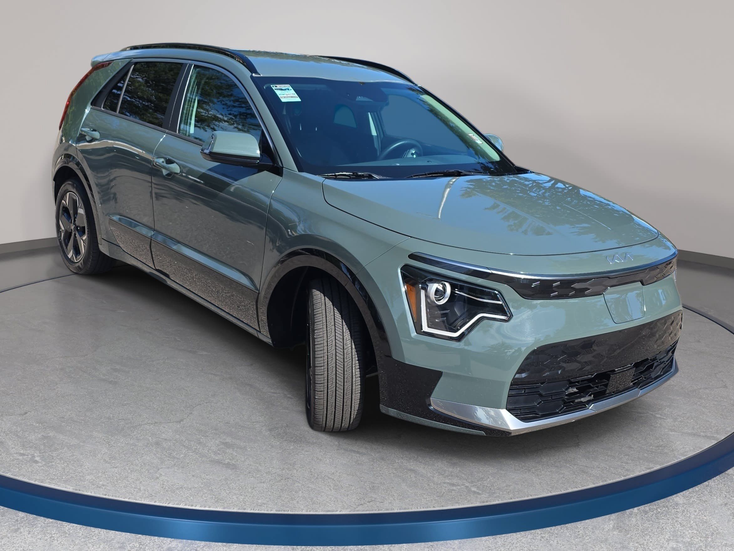 Used 2025 Kia Niro Wind FWD image 3