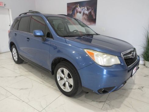 Used 2015 Subaru Forester 2.5i Limited w/ Popular Package #2 AWD/4WD image 2